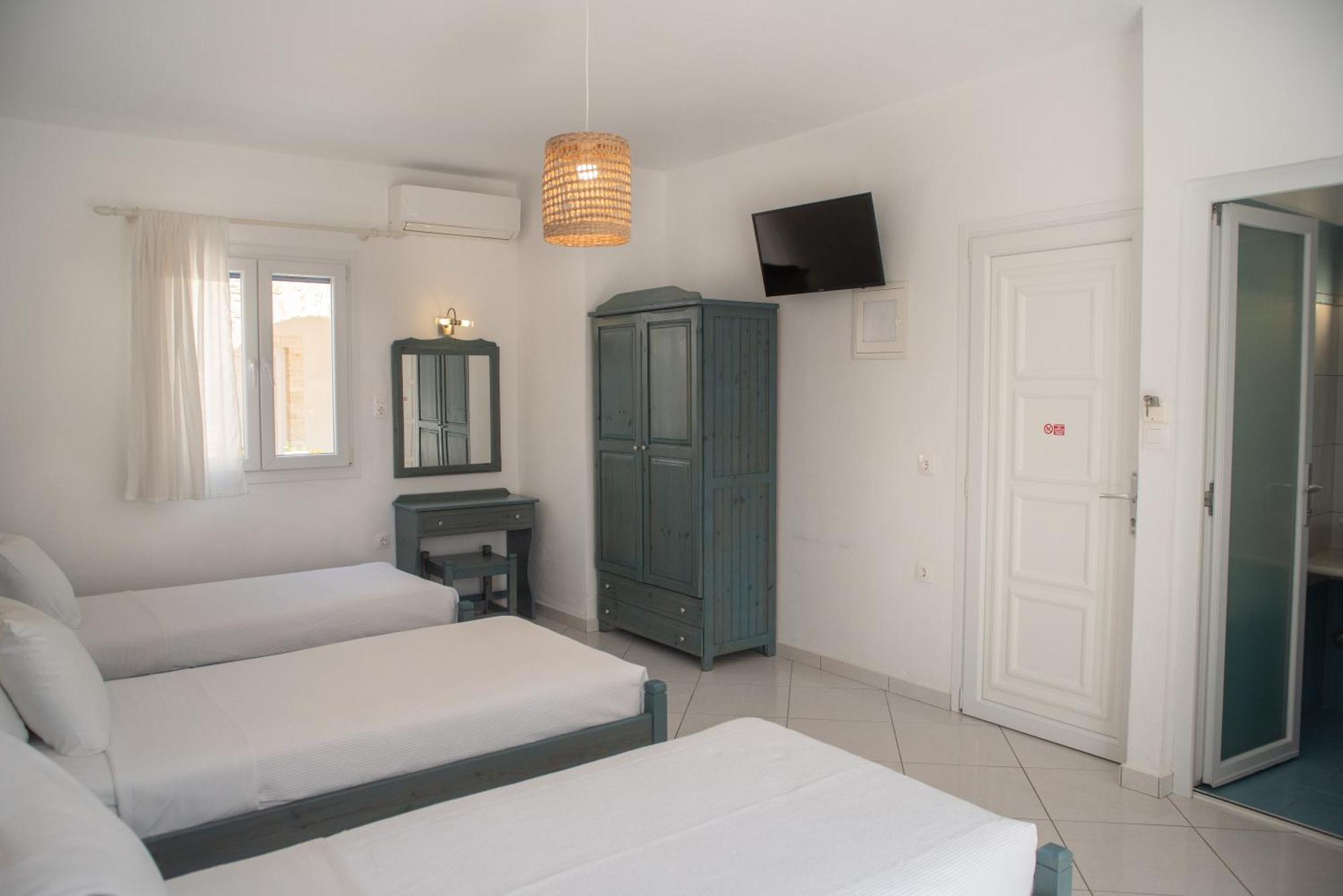 Ikaros Studios & Apartments Naxos City Dış mekan fotoğraf
